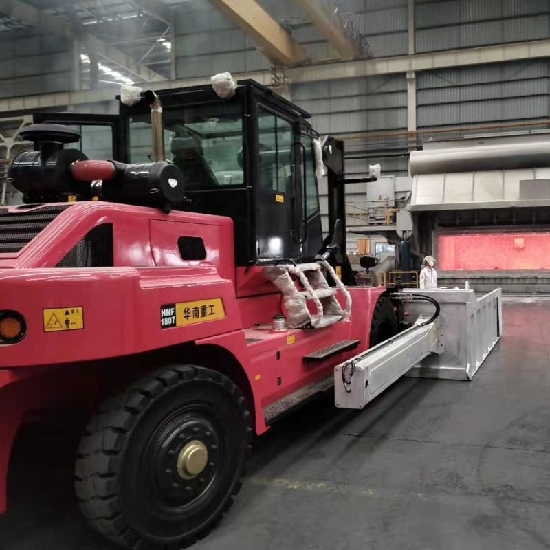 مركبة شحن الأفران SOCMA HNYJ1505 لصناعة الألمنيوم والمسابك